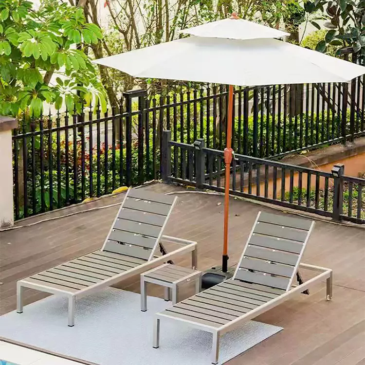 Lettino prendisole commerciale da esterno per hotel e resort