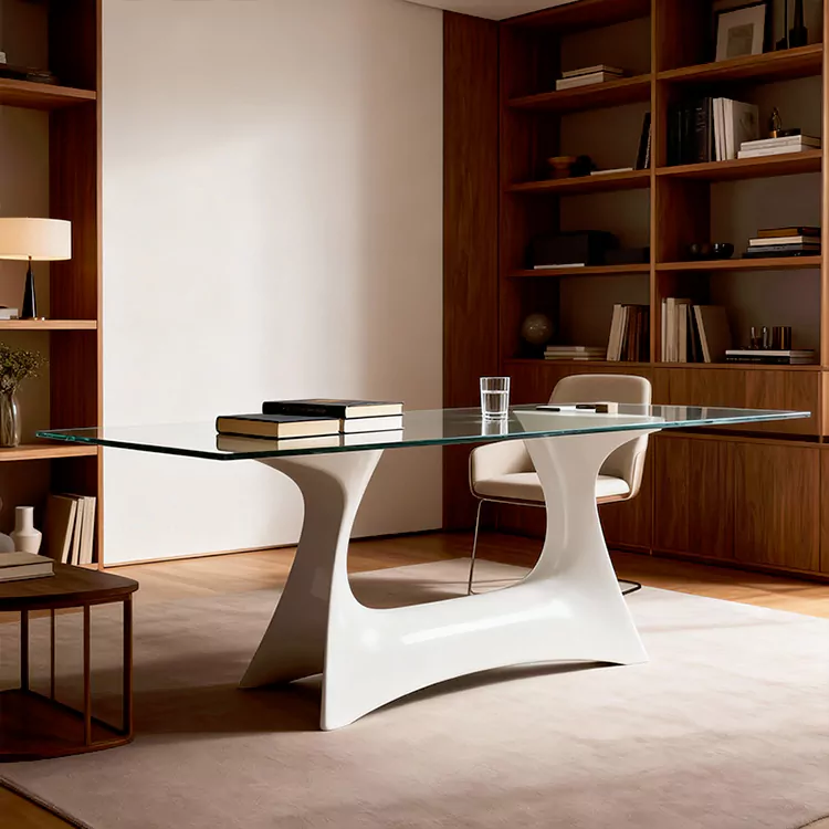 Set da pranzo in FRP con base scultorea e piano in vetro